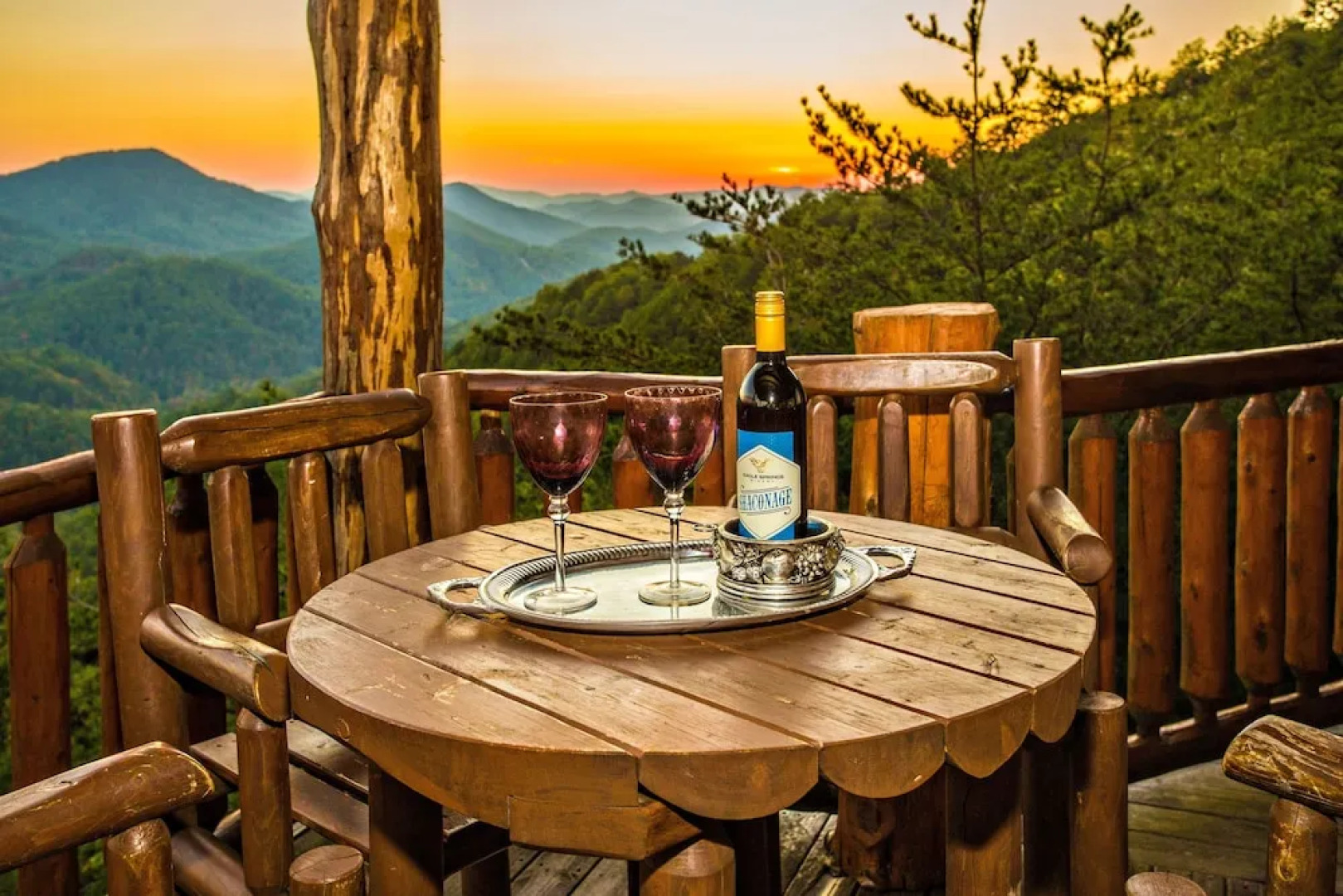 Where Eagles Fly - 4 Br Cabin