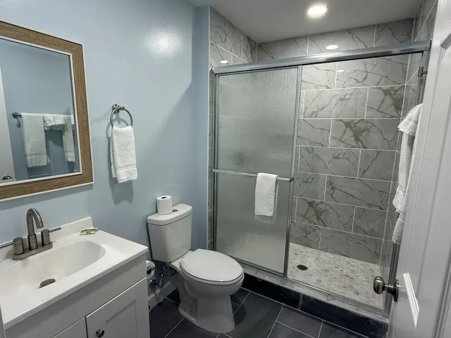 Imperial Inn by OYO Tazewell