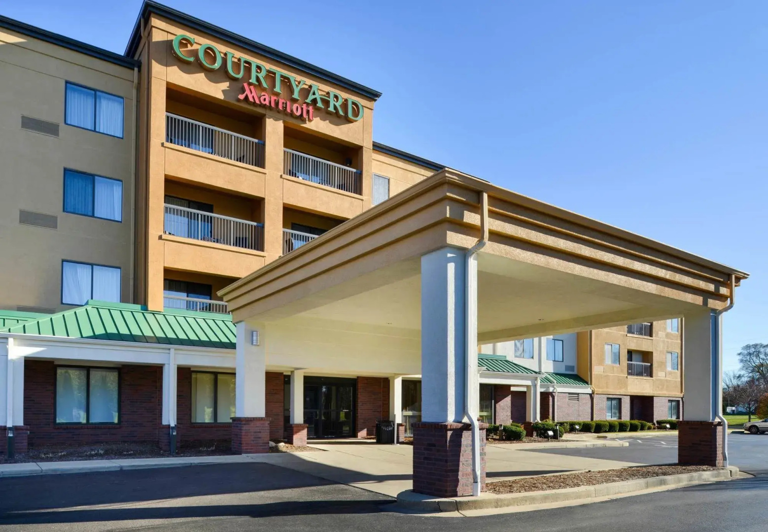 Courtyard by Marriott Milwaukee Brown Deer