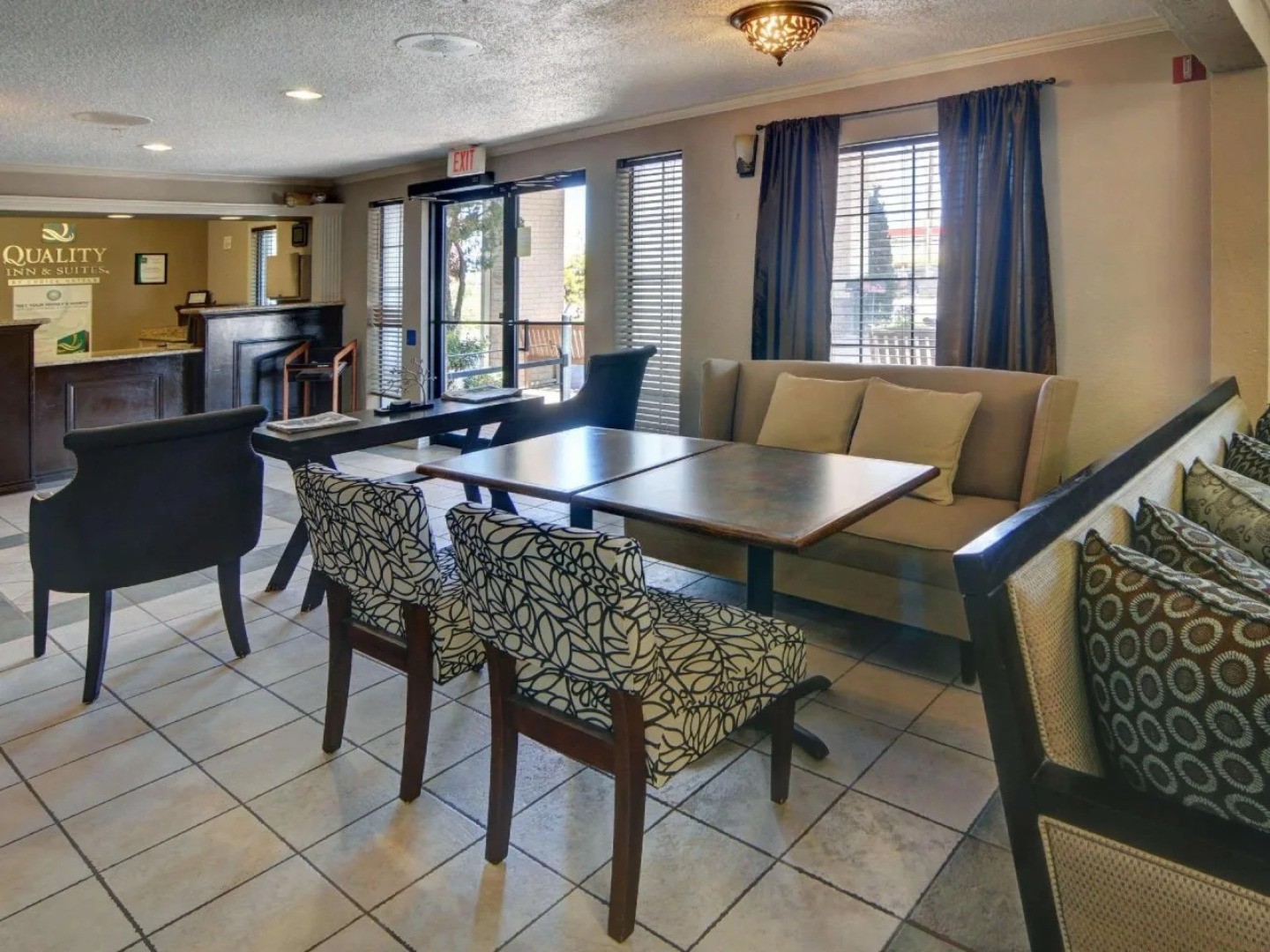 Quality Inn & Suites