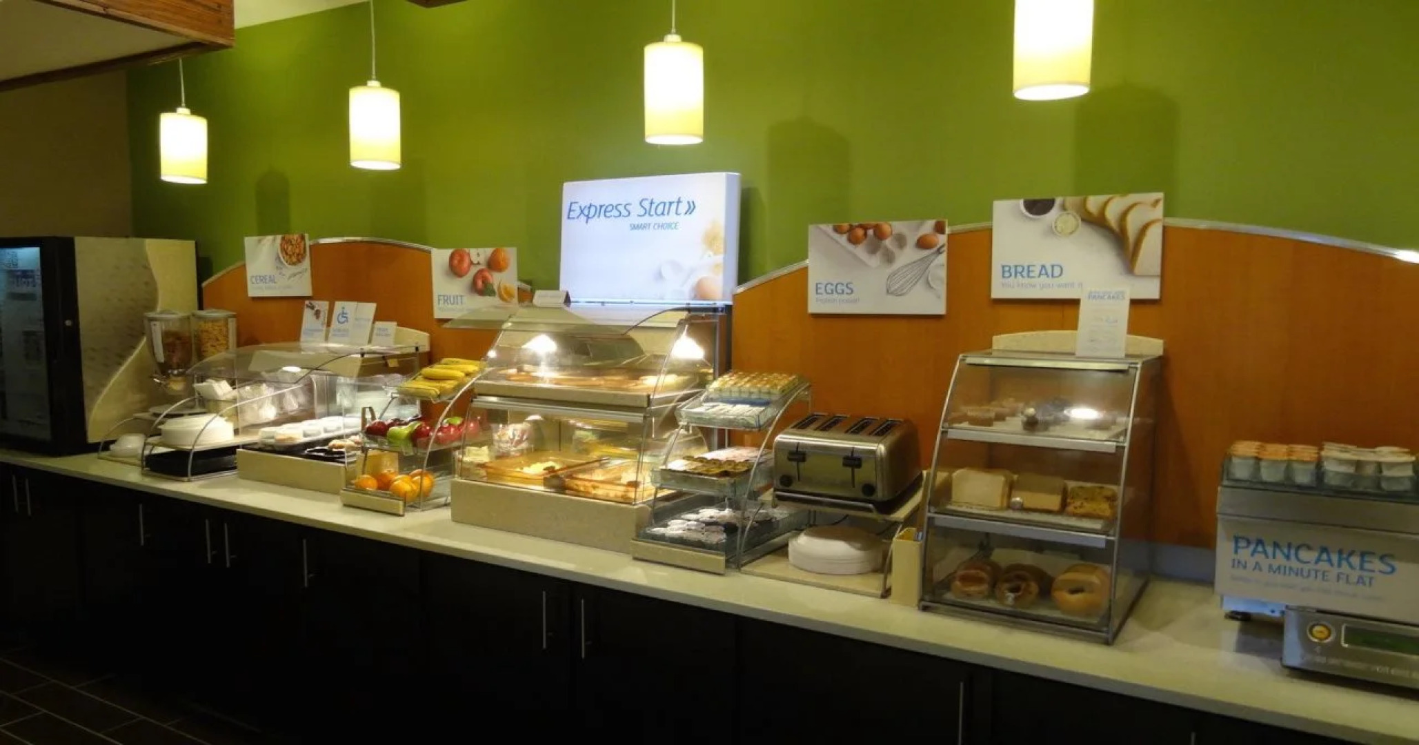 Holiday Inn Express Kansas City-Bonner Springs by IHG