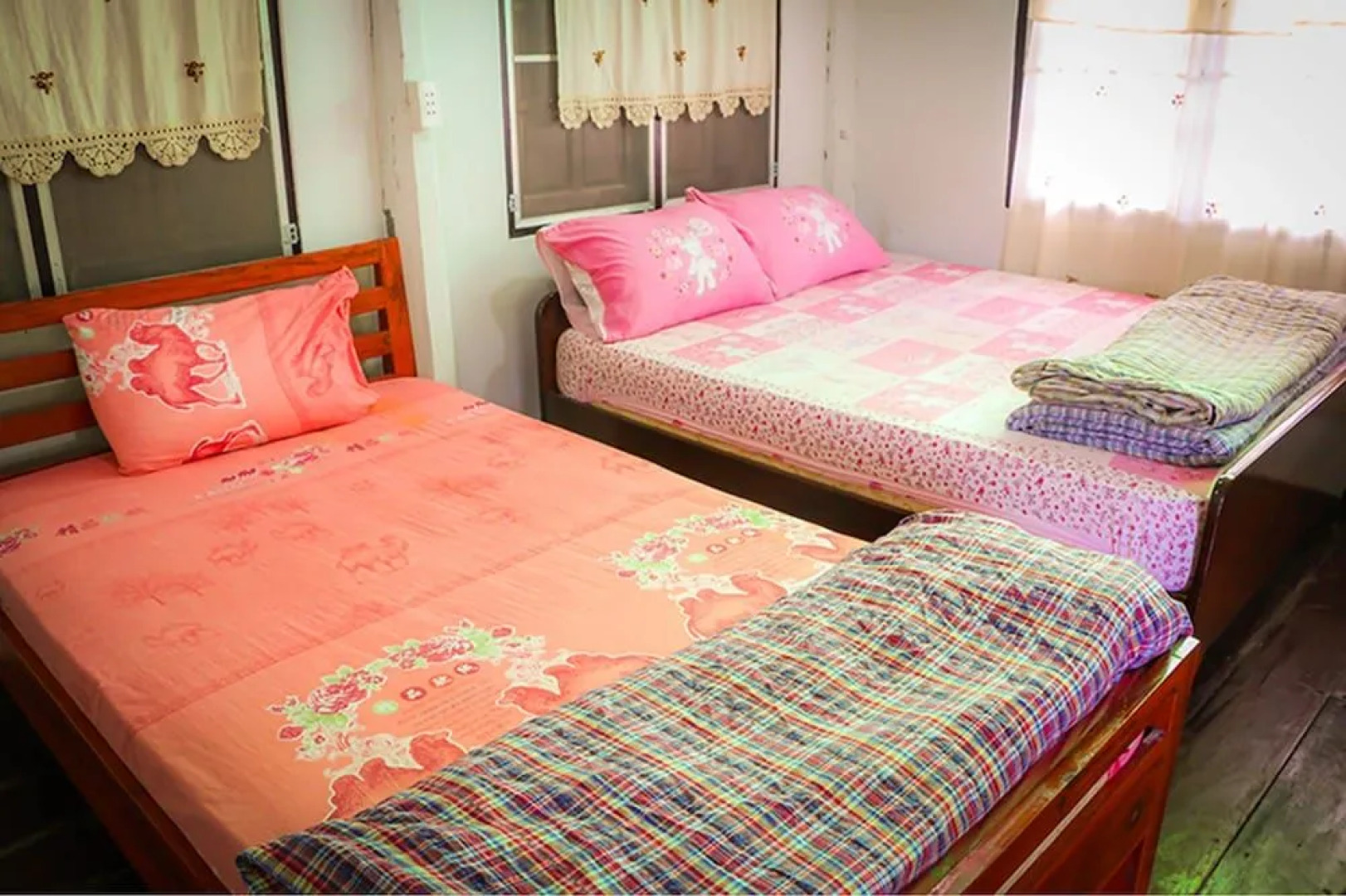 Baan Suan Phetphraewa Resort