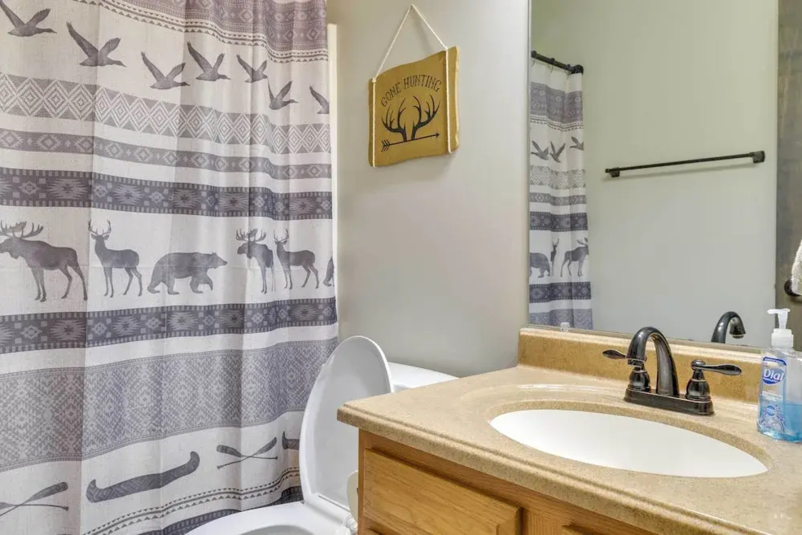 Somerset Townhome w/ Deck < 2 Mi to Ski Lift!