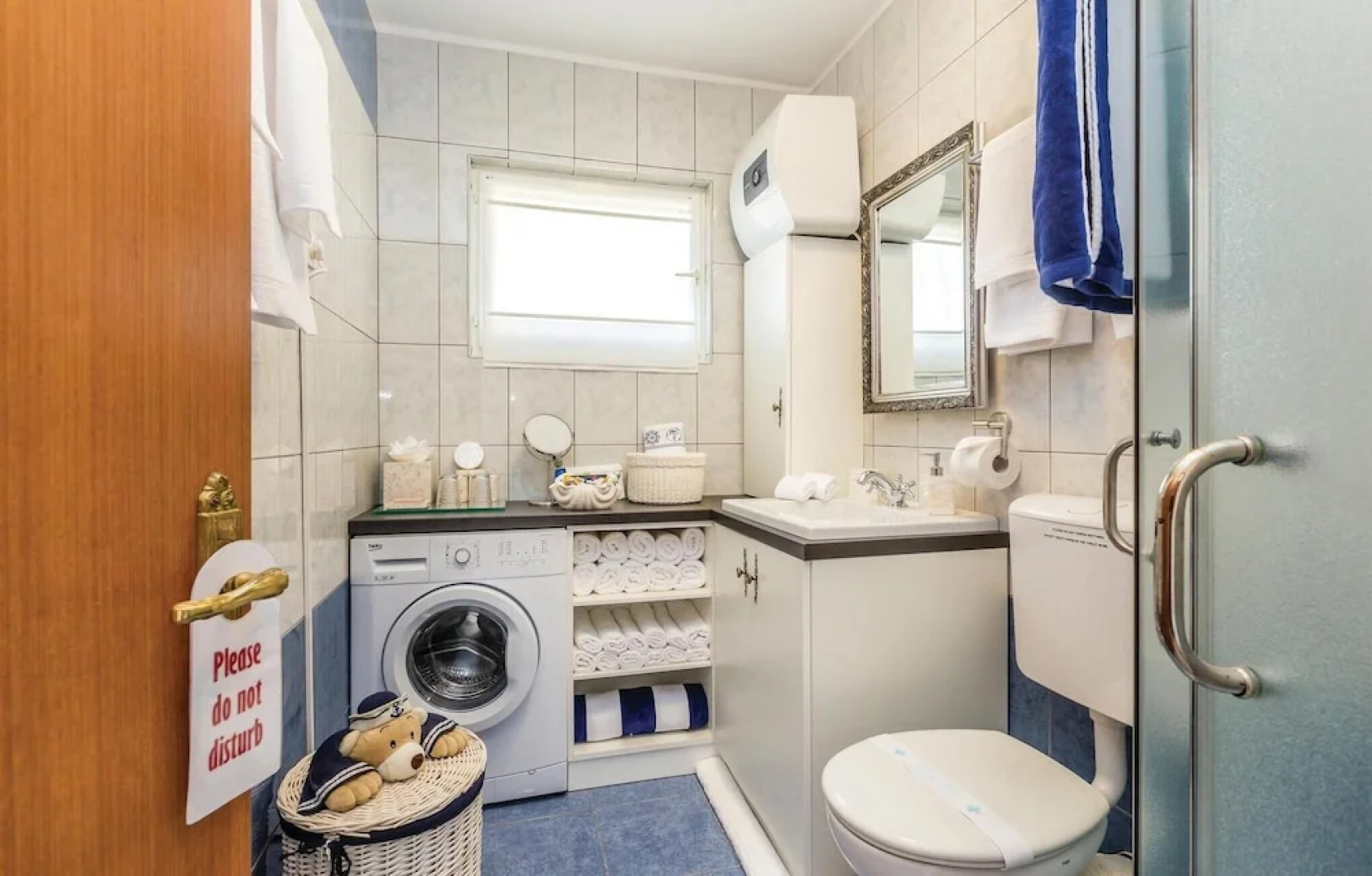 Awesome Home in Josinovac with Hot Tub, Sauna & 2 Bedrooms