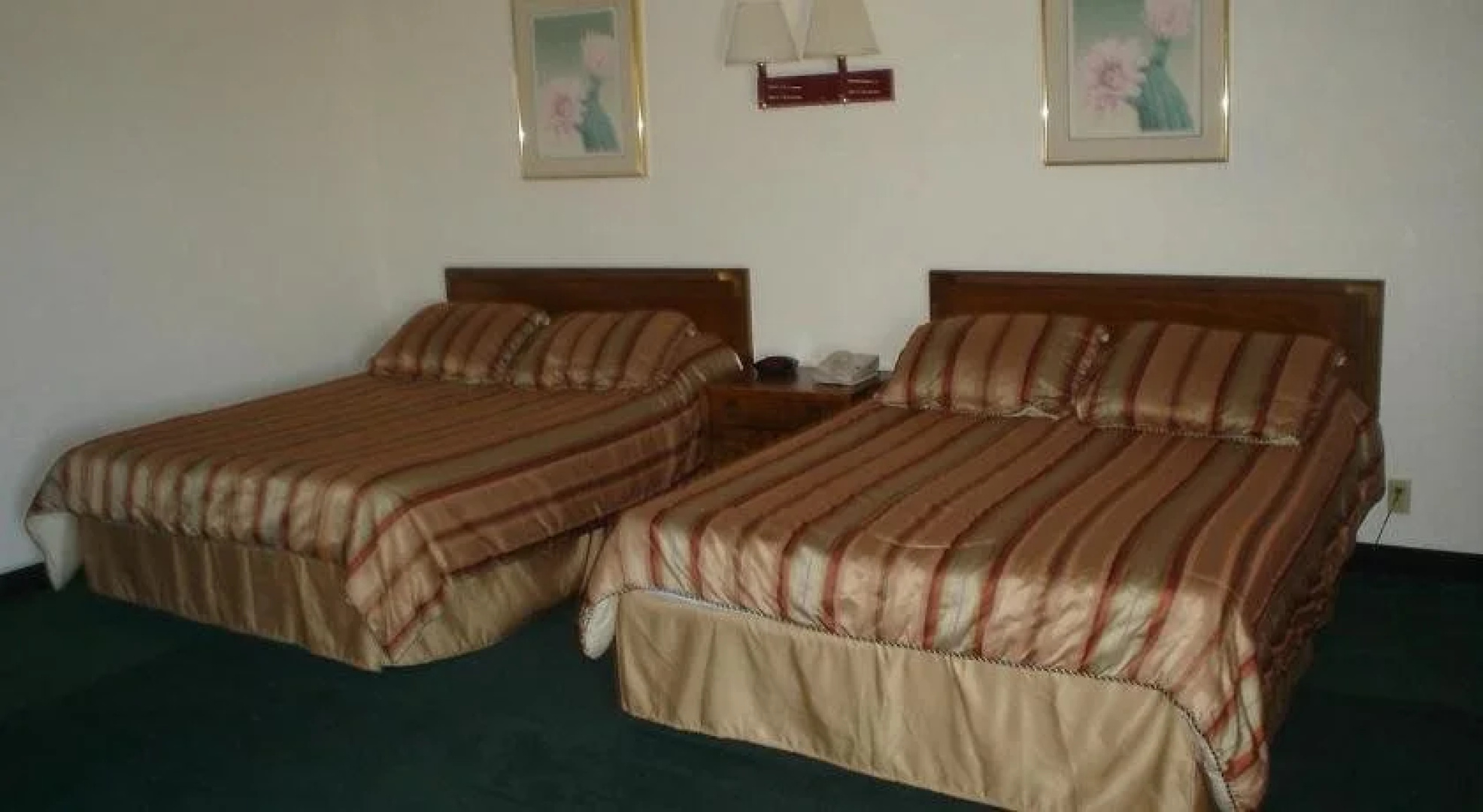 Gate One Inn