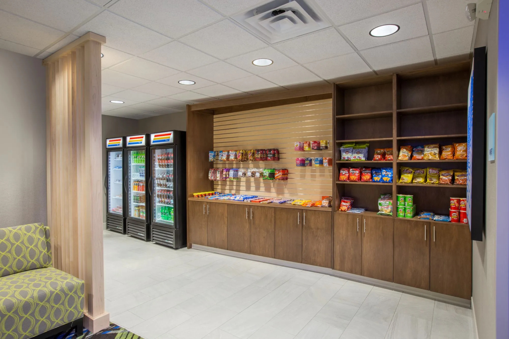 Holiday Inn Express Hotel & Suites Columbus by IHG