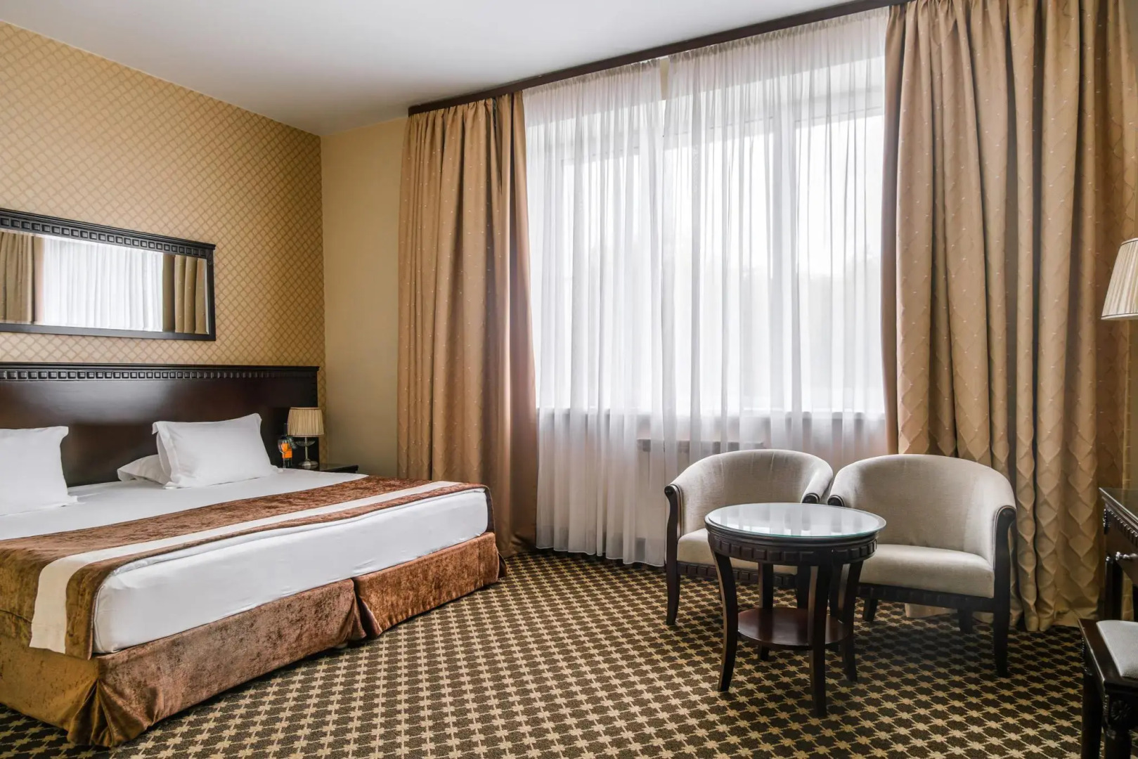 Отель Green Hall