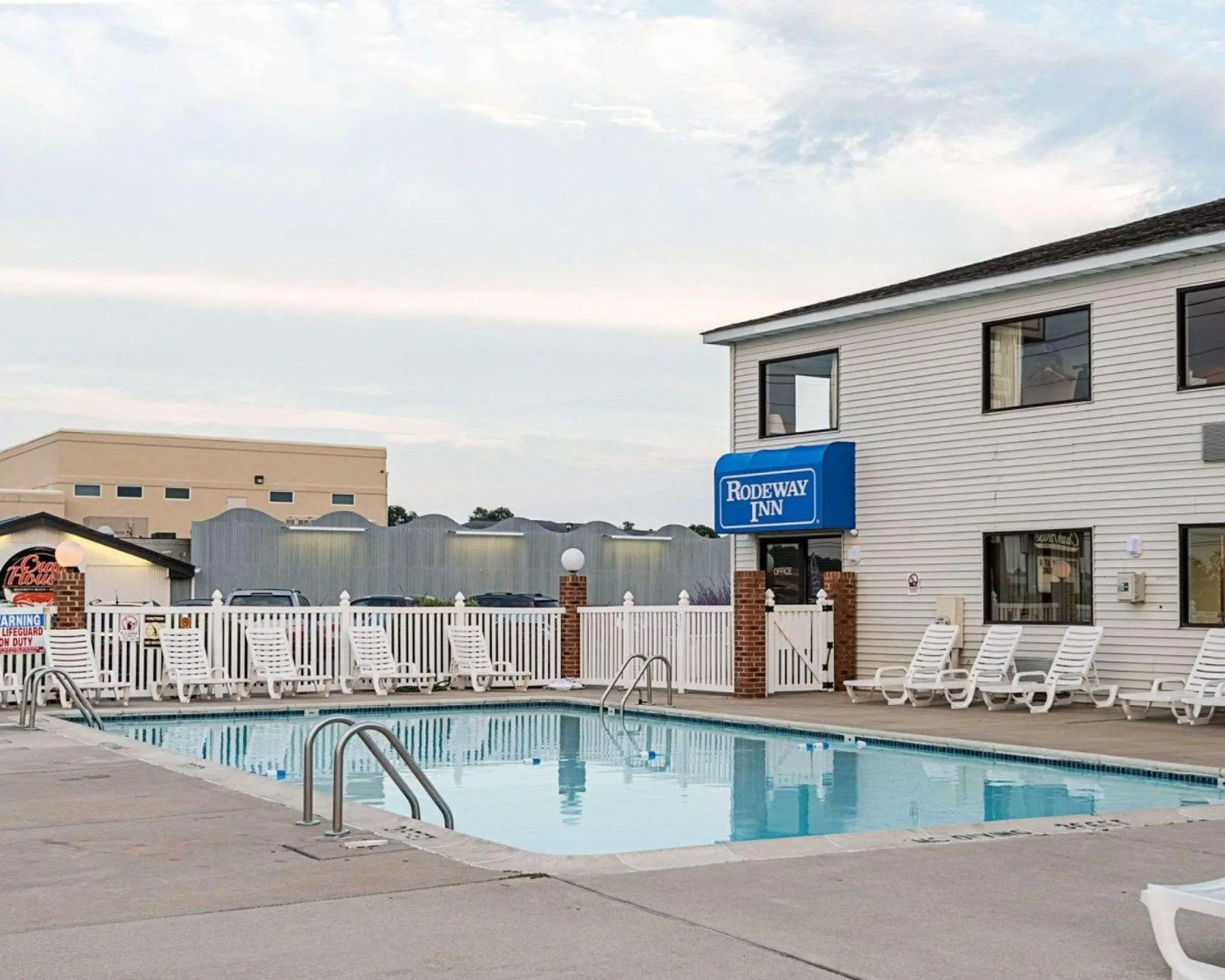 Rodeway Inn & Suites Rehoboth Beach