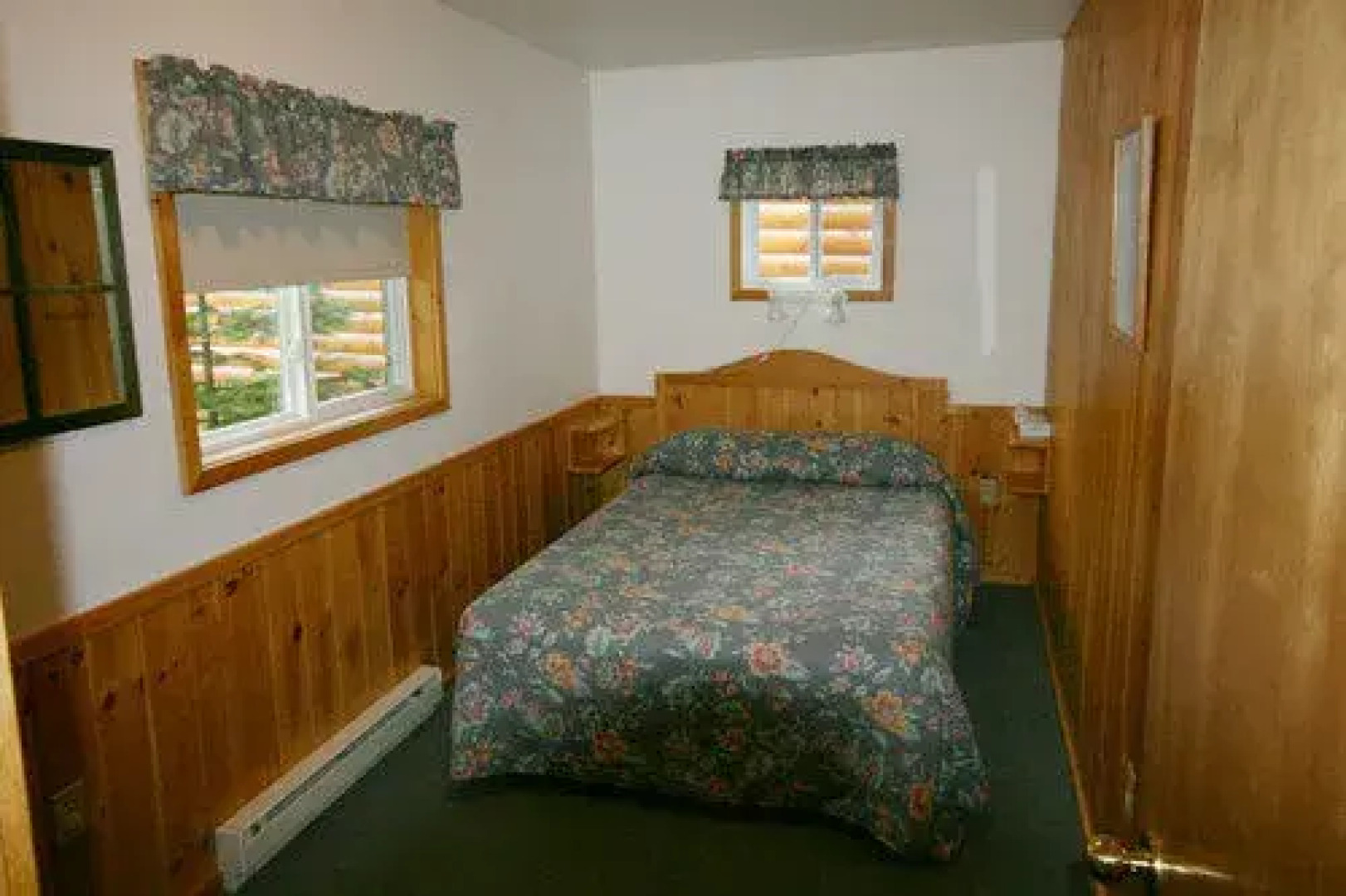 Spectacle Lake Lodge