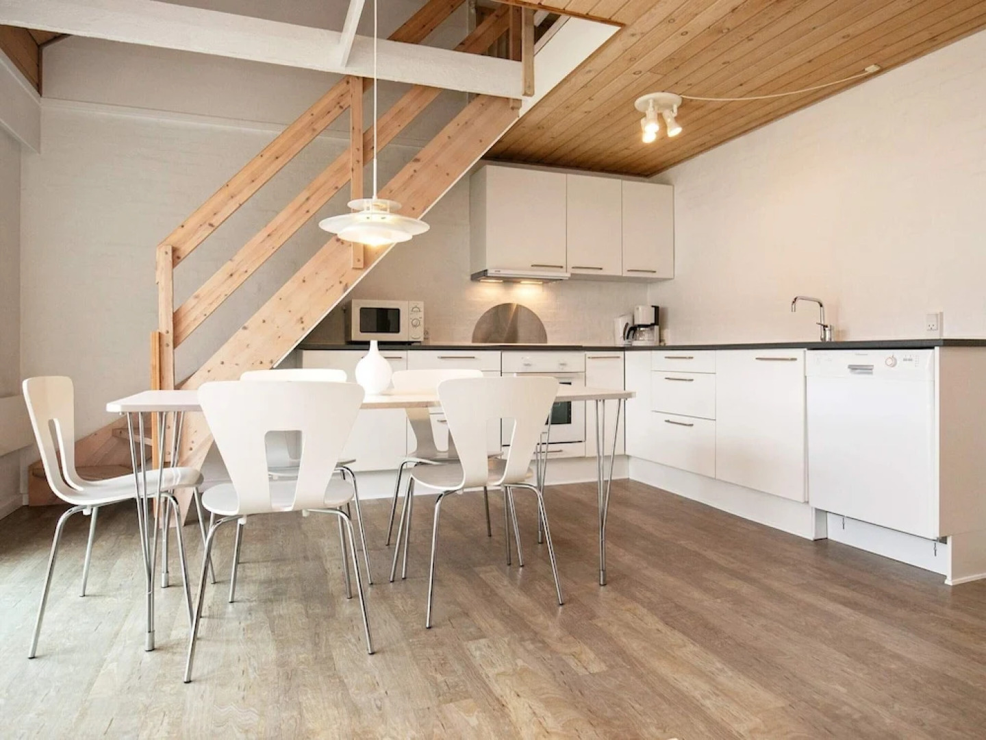 10 Person Holiday Home on a Holiday Park