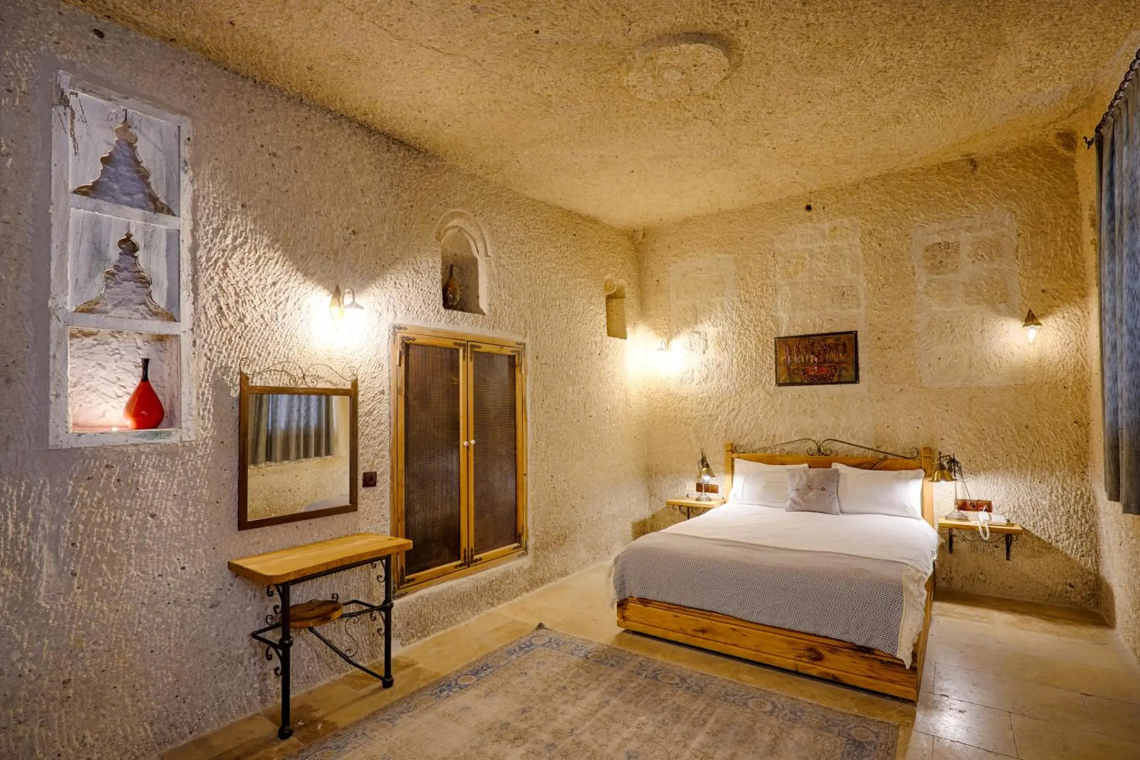 Design Cave Hotel