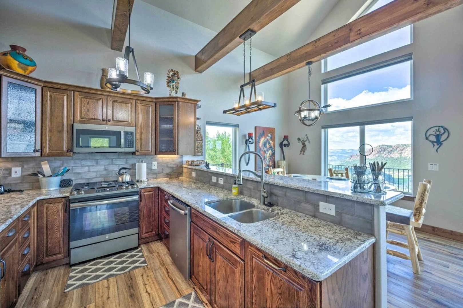 Hot Tub & Mtn View: Cripple Creek Retreat!