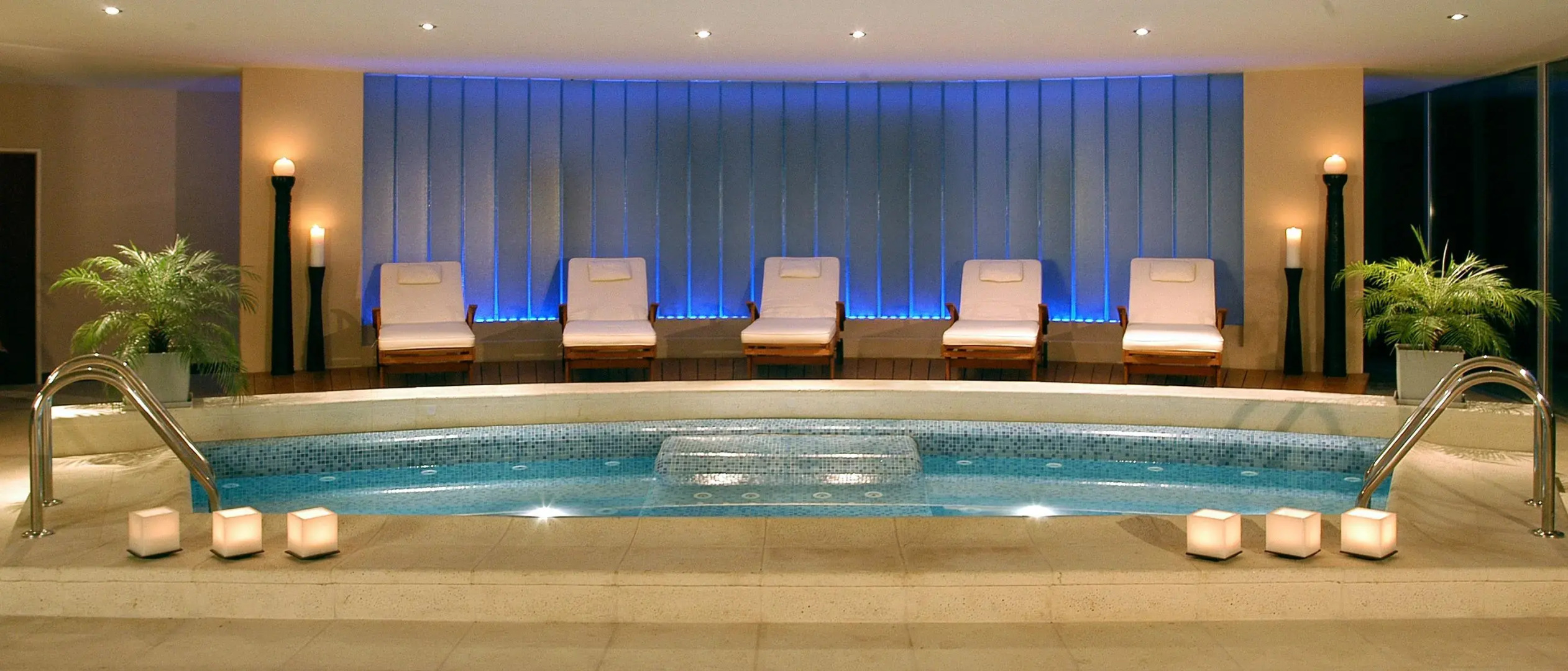 Cacique Inacayal Lake & Spa Hotel