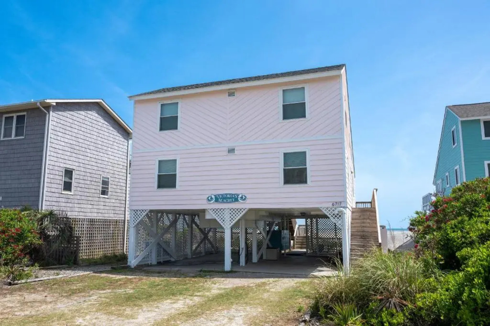 Victorias Seacret by Oak Island Accommodations