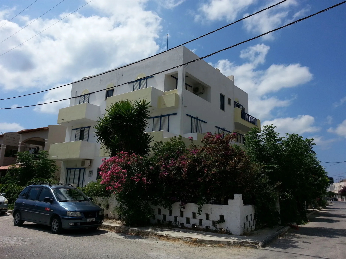 Kaloxenia Apartments