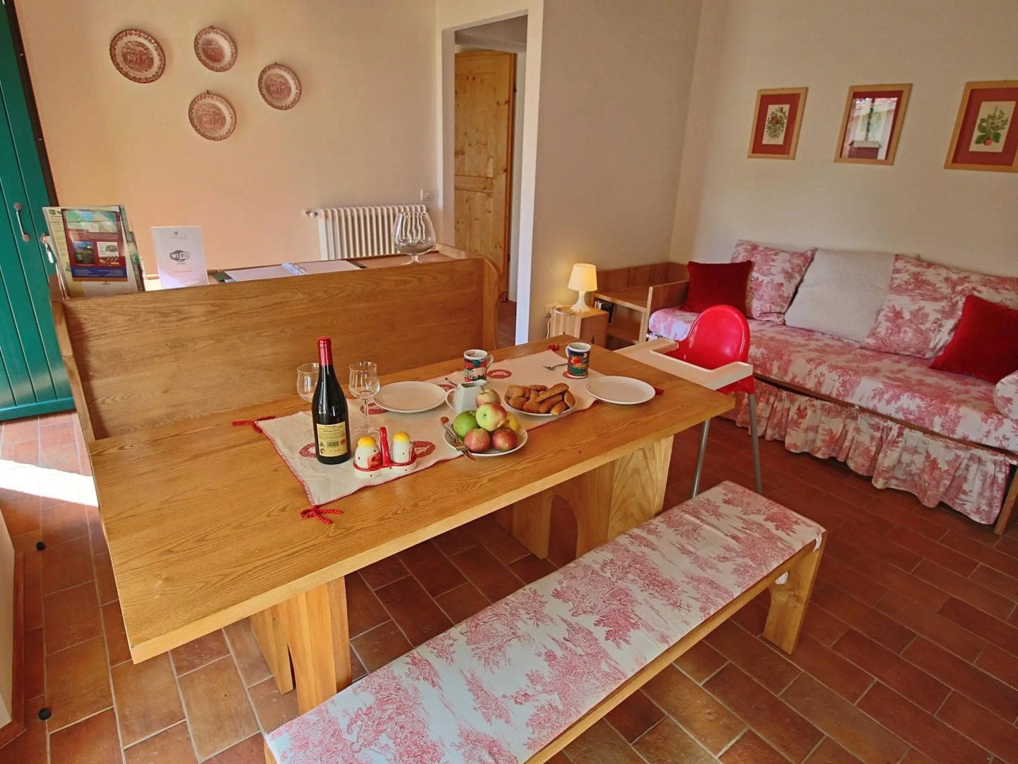 Cottage in Montelabbate With Pool & Forest