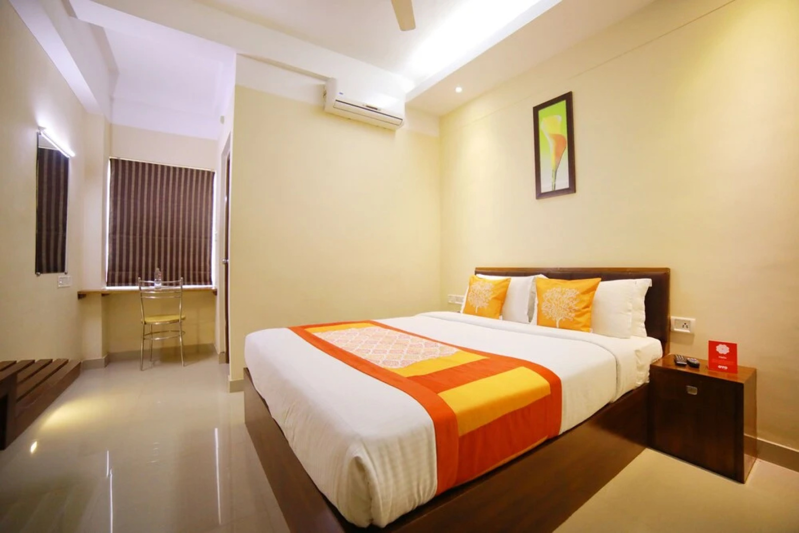 OYO 2300 Hotel The Platinum Inn