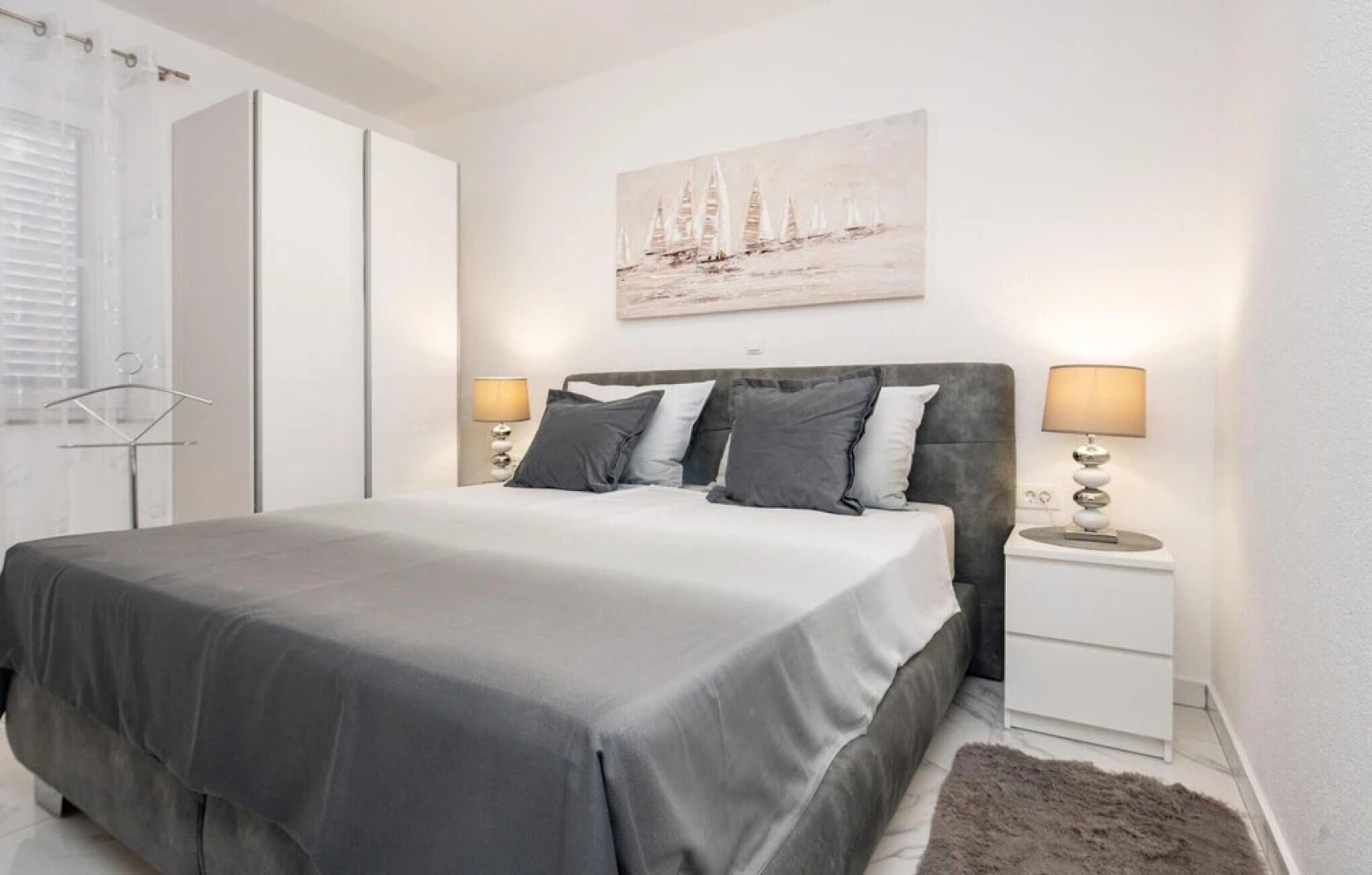 Awesome Home in Turanj with Hot Tub, WiFi & Heated Swimming Pool