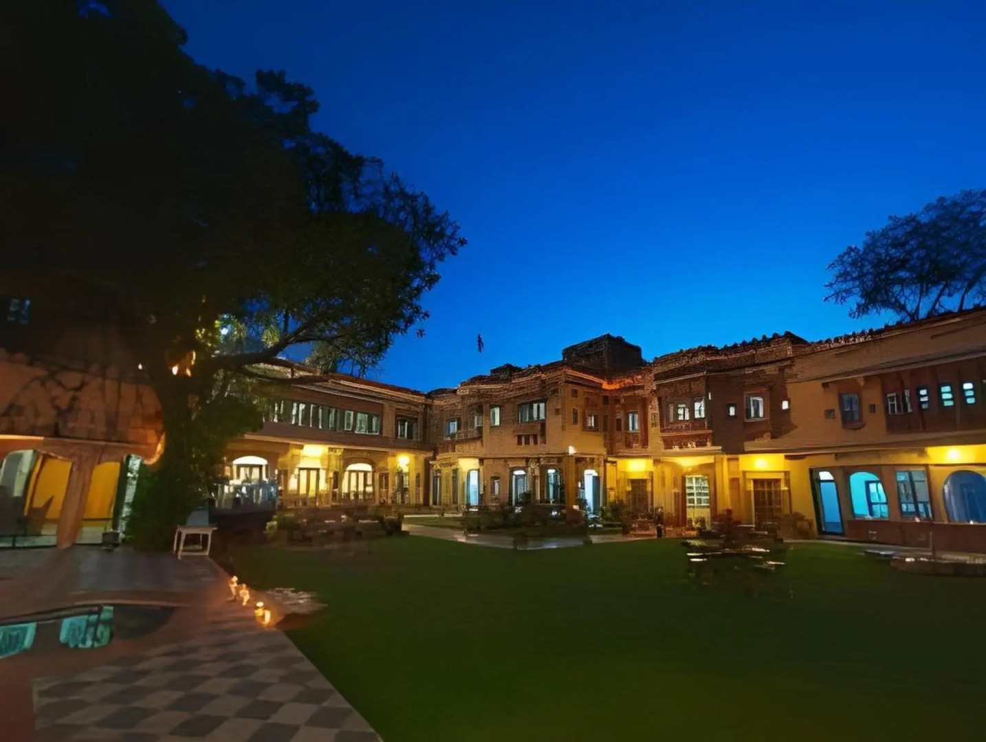 Ravla Bhenswara Hotel