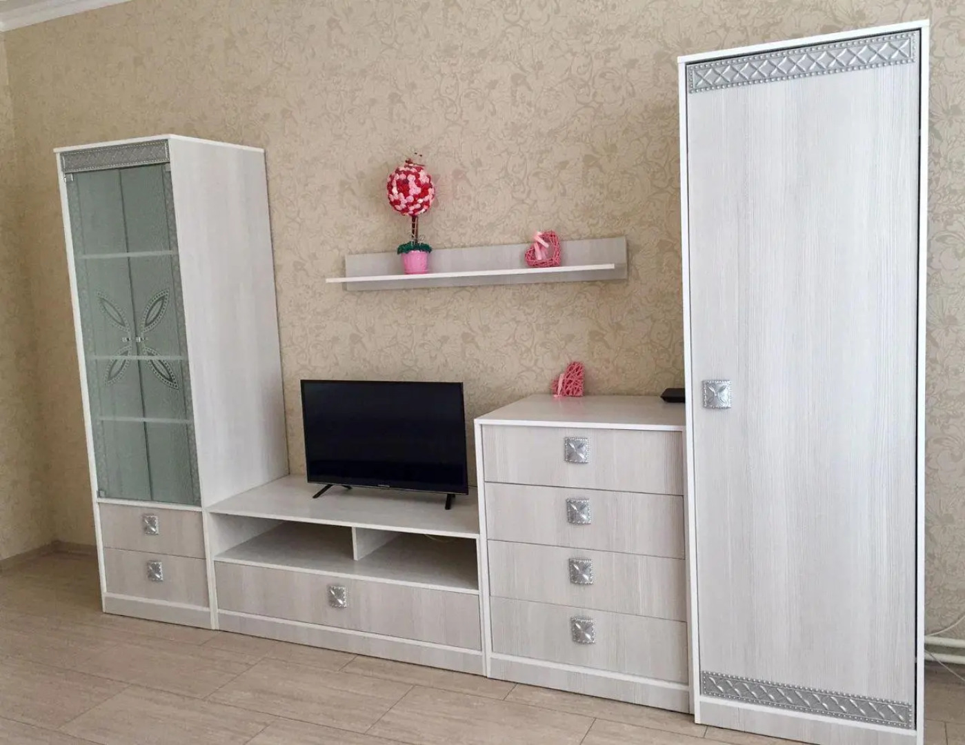 Две Подушки на улице Дуки 71