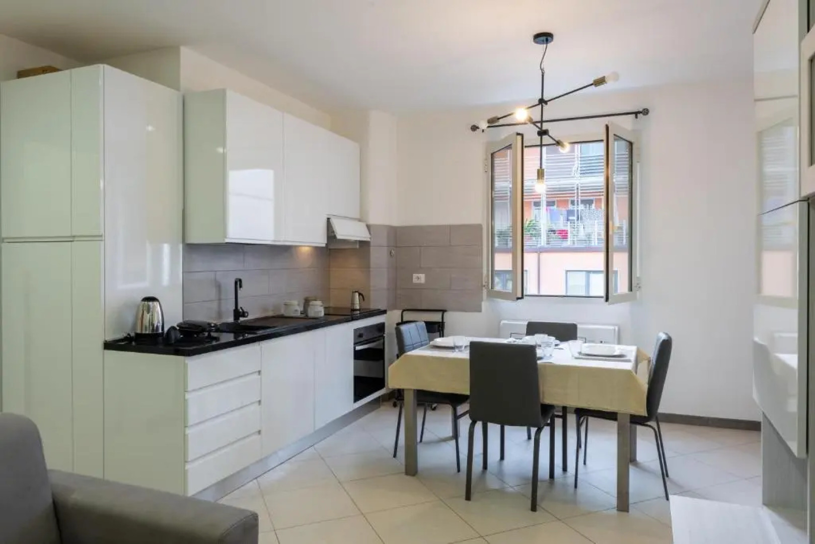 Santo Stefano di Magra Modern Apartments