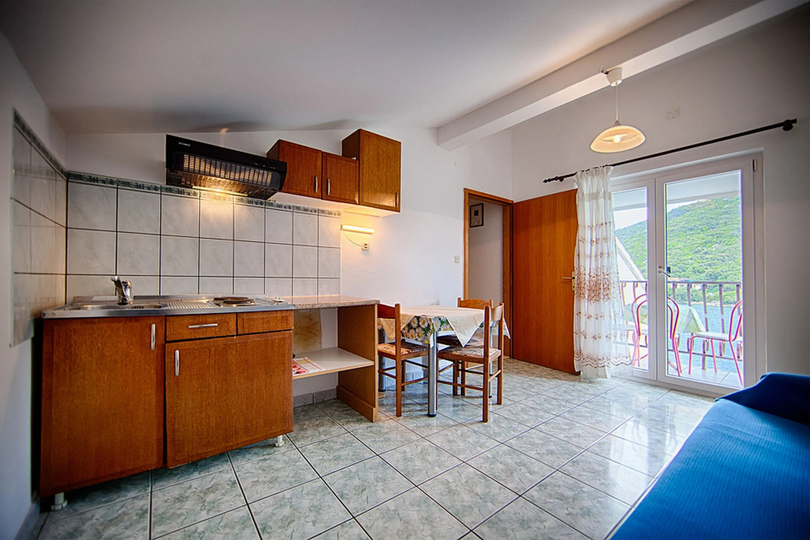 Apartments Malo Lago