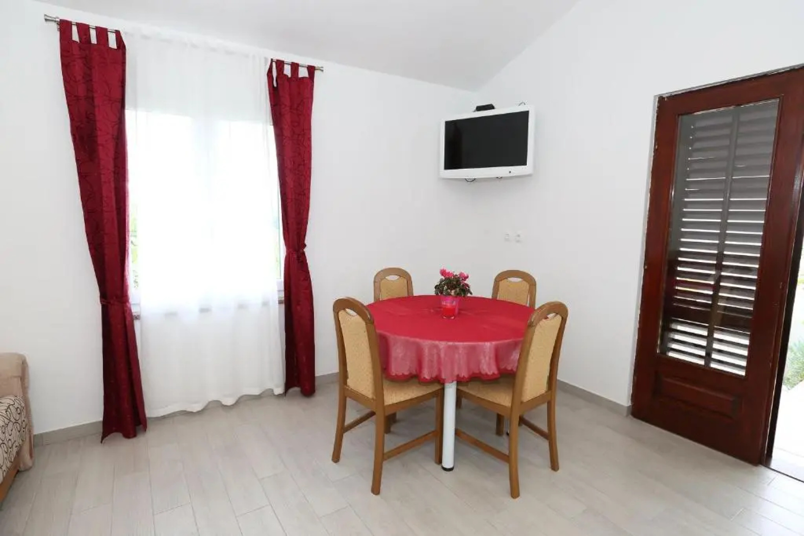 Apartments Juranić