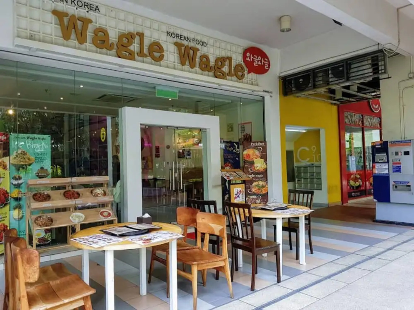 Puchong 8-12 pax Cozy Apartment IOI