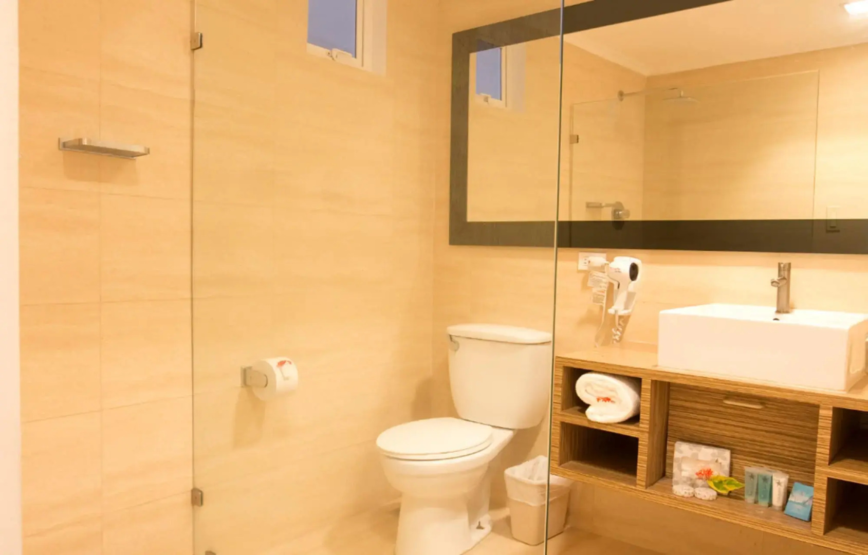 Playa Blanca Beach Resort - All Inclusive