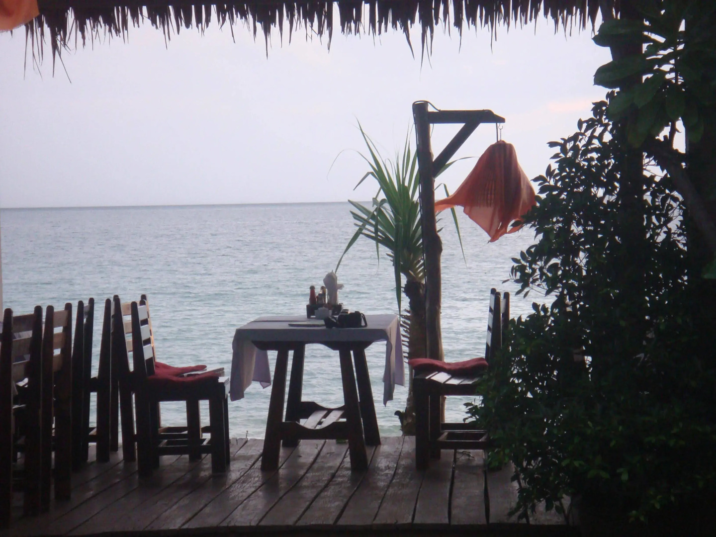 Lanta Seafront Resort