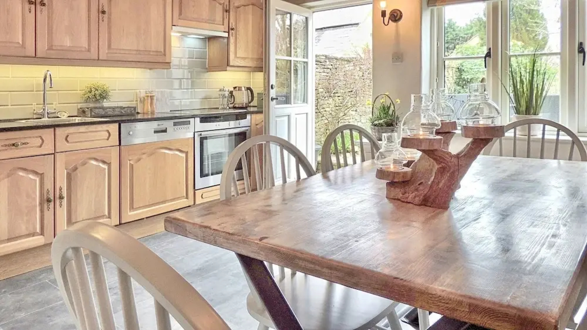 Magnolia Cottage