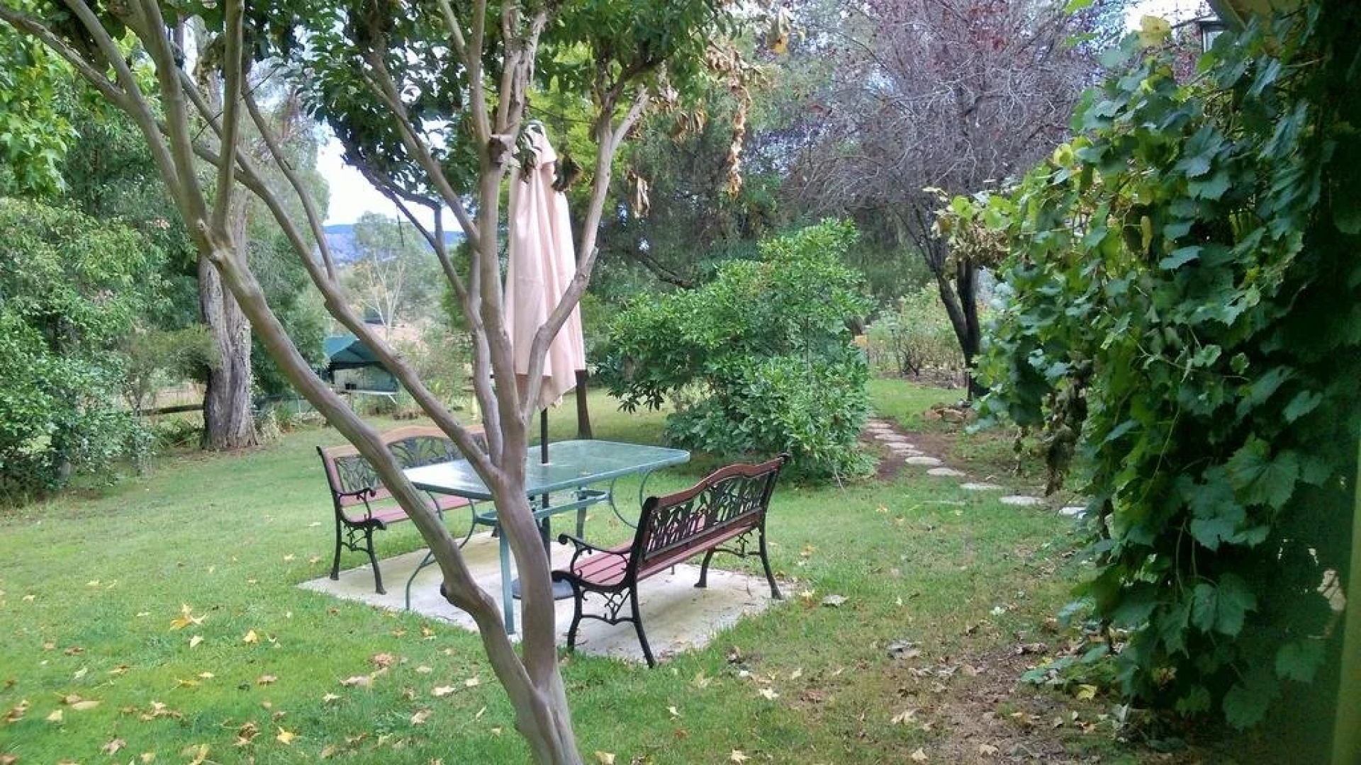 Russellee Bed and Breakfast