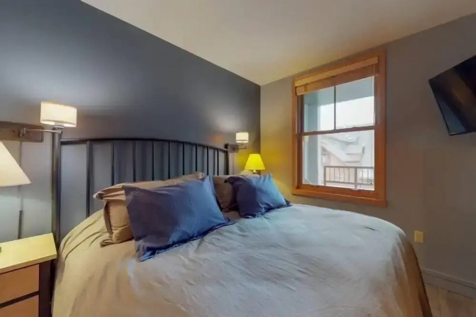 1 Bedroom Mountain Condo in River Run Village with Beautiful Mountain Views and Walking Distance to Ski