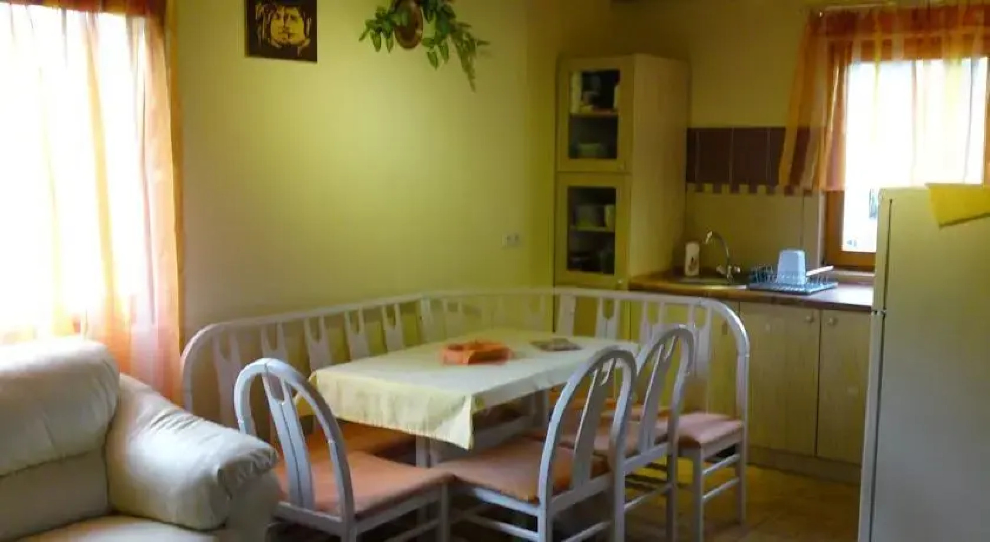 Strand közeli faház Balatonmáriafürdő