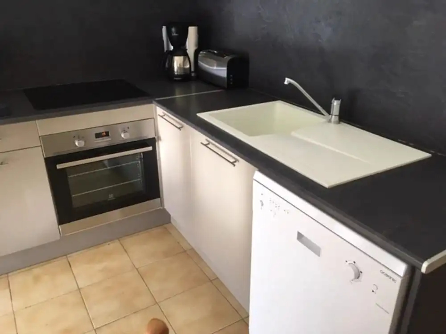 Villa With 3 Bedrooms in Poussan, With Private Pool, Enclosed Garden and Wifi - 10 km From the Beach