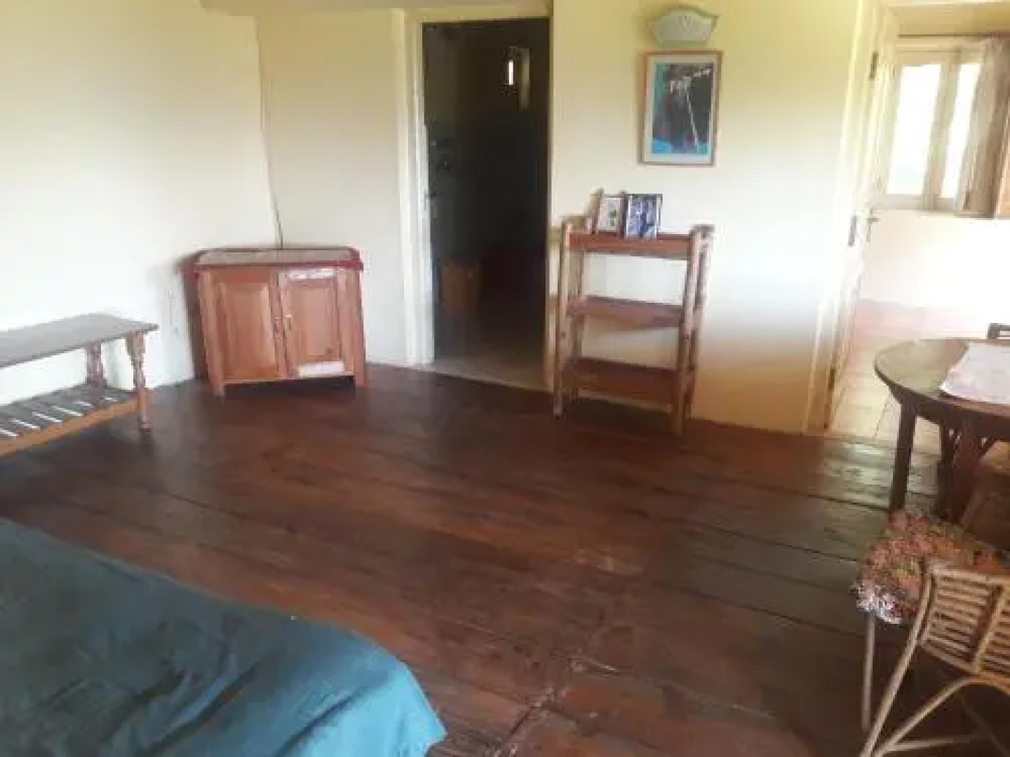 Khim's Guest House & Restaurant