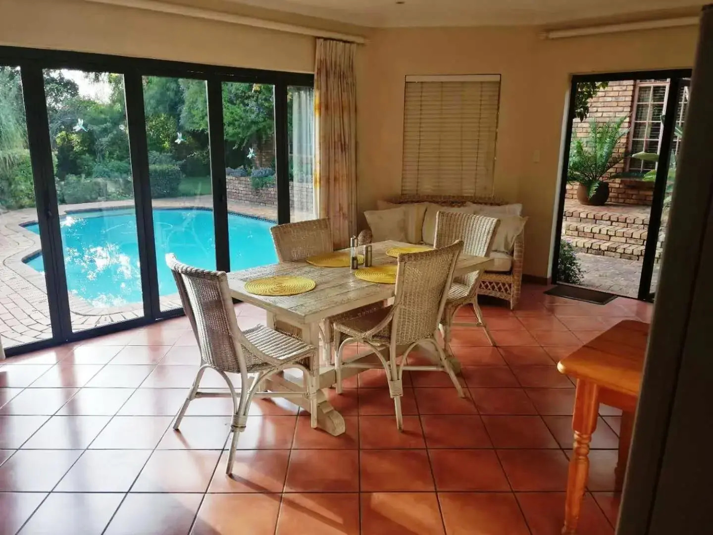 Feather Tree Bed And Breakfast