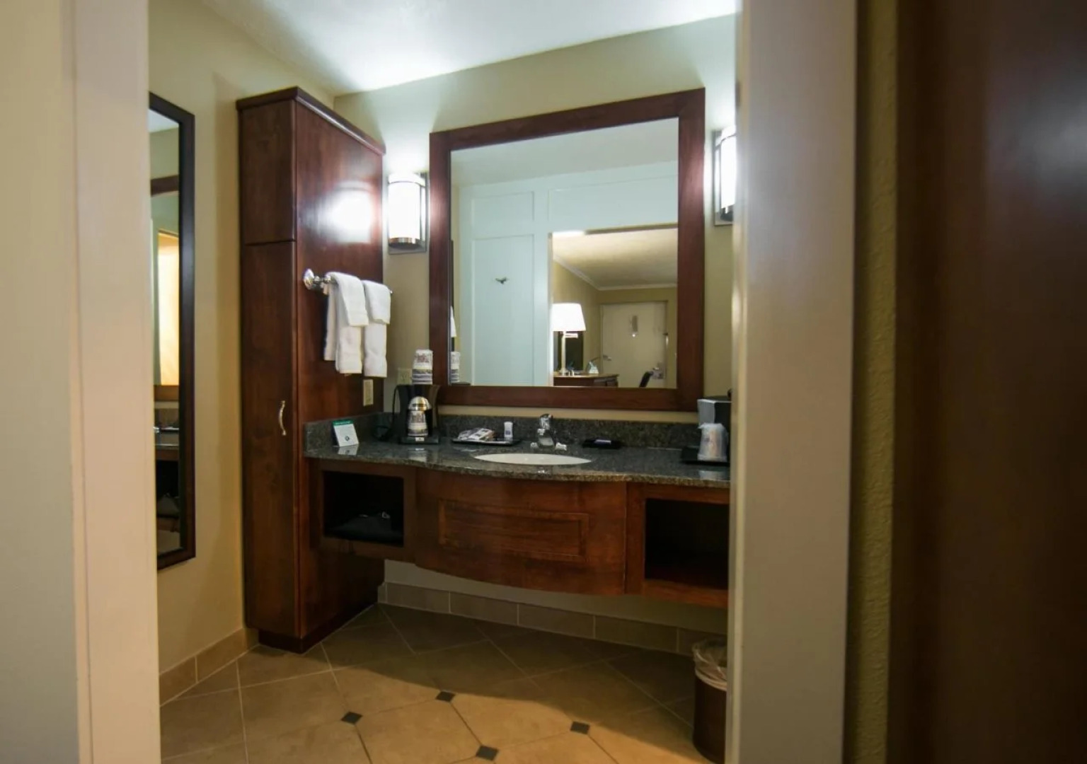 Best Western Plus Burley Inn & Convention Center