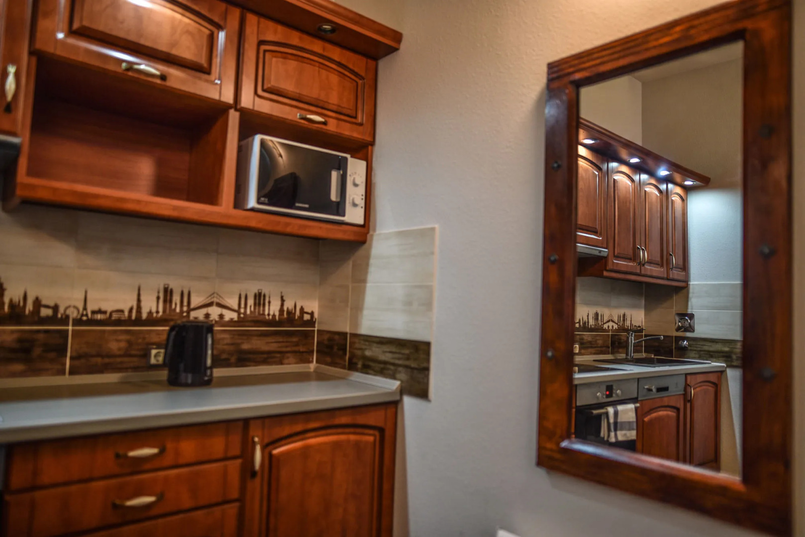 Corvin Point Rooms and Apartments