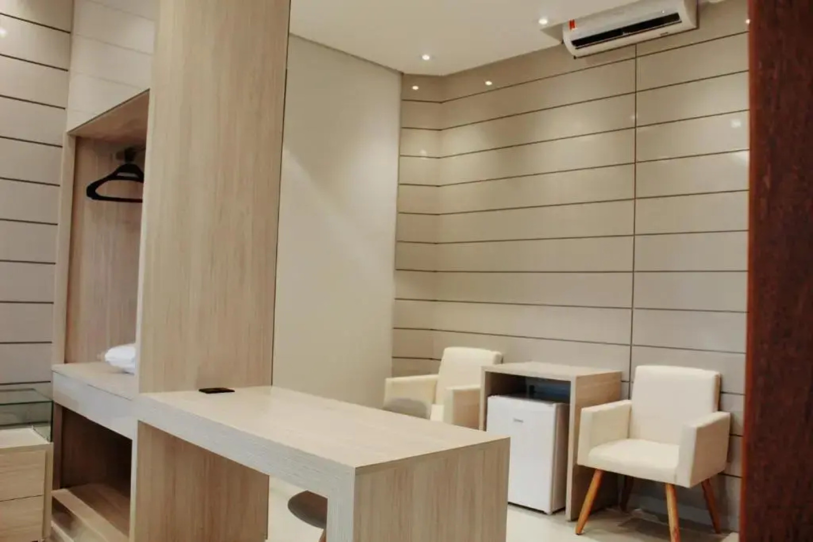 Good Stone Curvelo Hotel