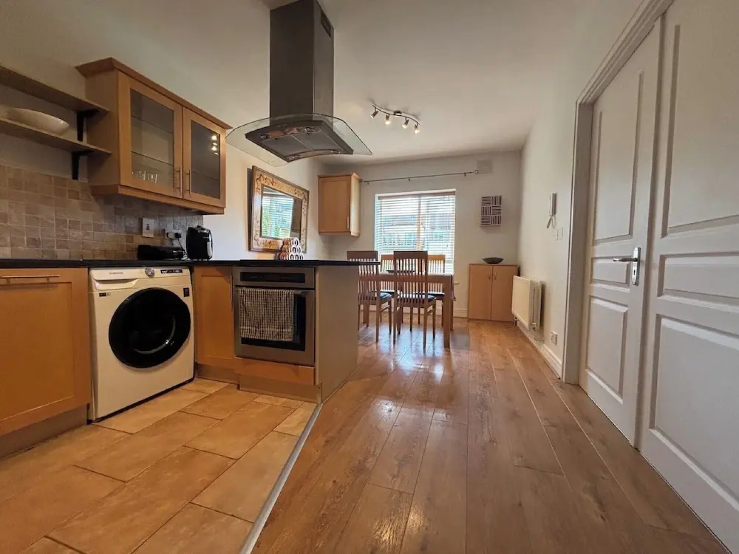 Spacious 2 Bed Apartment Near Dublin Airport