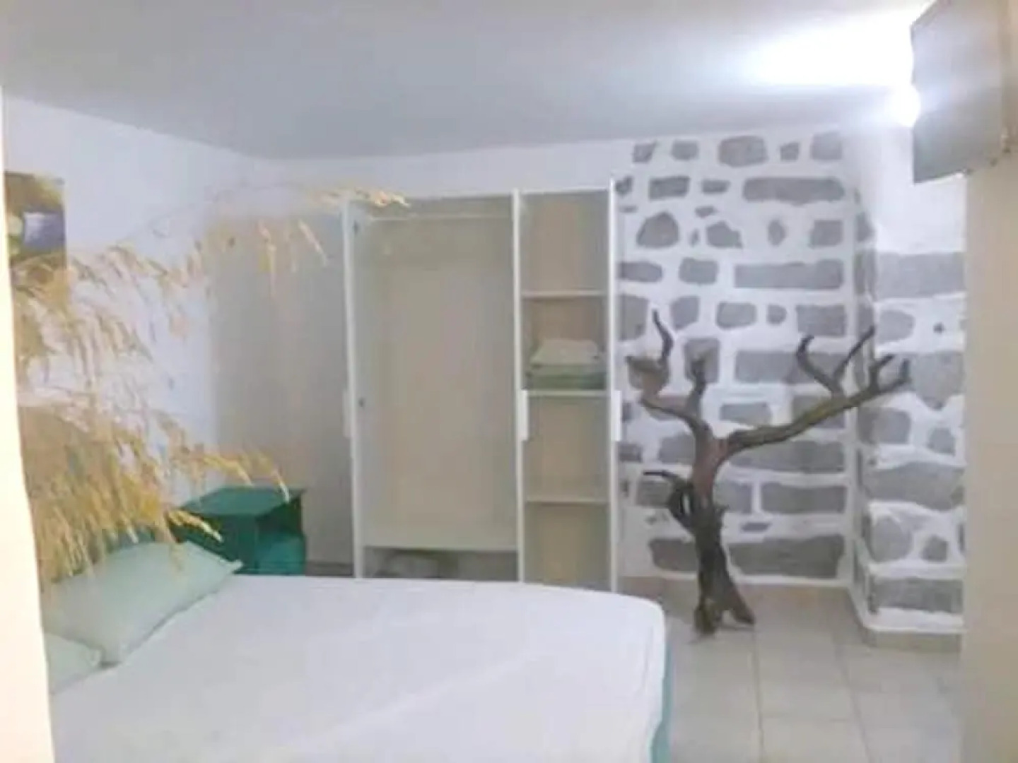 Apartment With one Bedroom in Bari Sardo, With Wonderful Mountain View