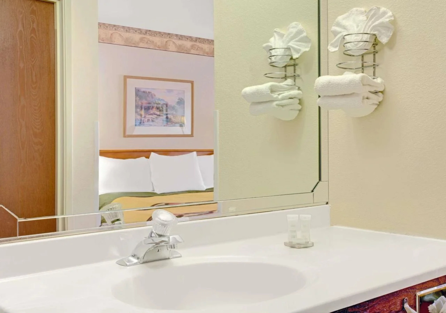 Royal Inn Salt Lake City Airport