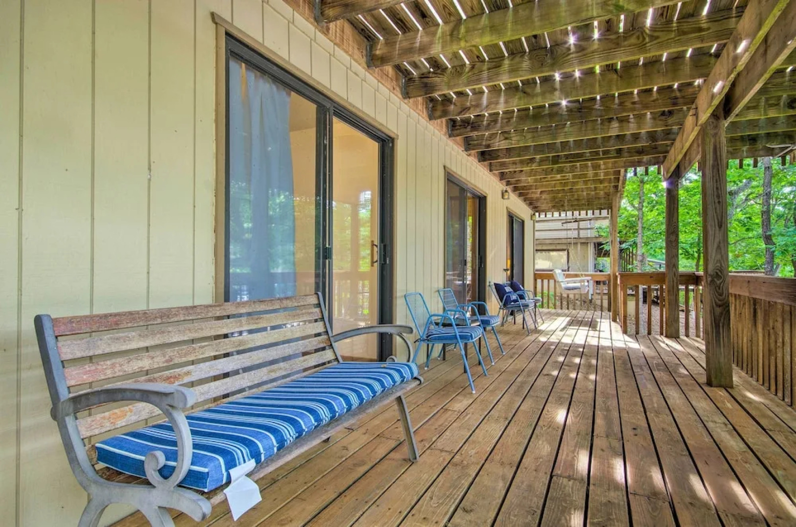 Private Boat Dock: Lakefront Eldon Home!