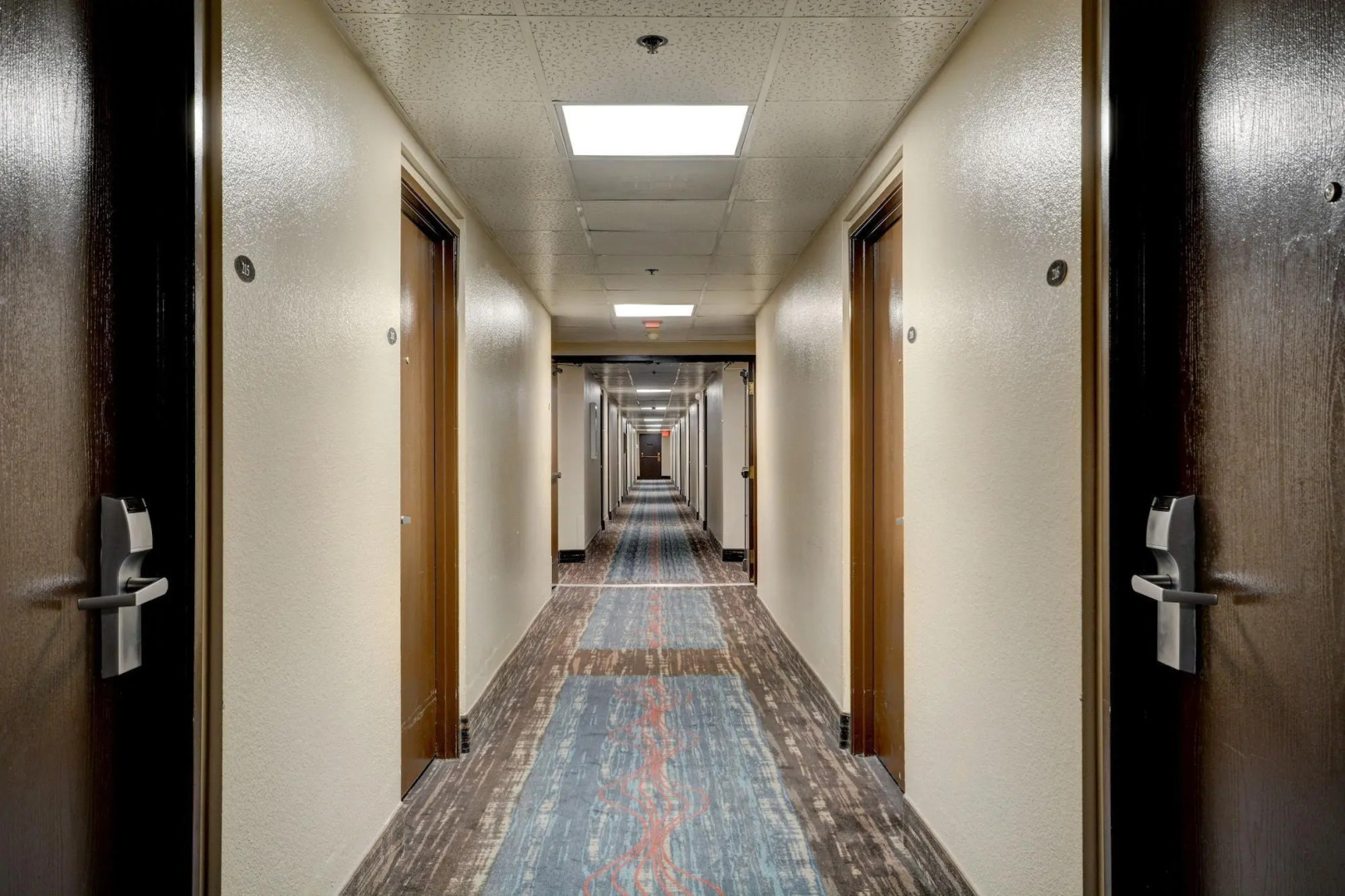 Longhorn Casino & Hotel