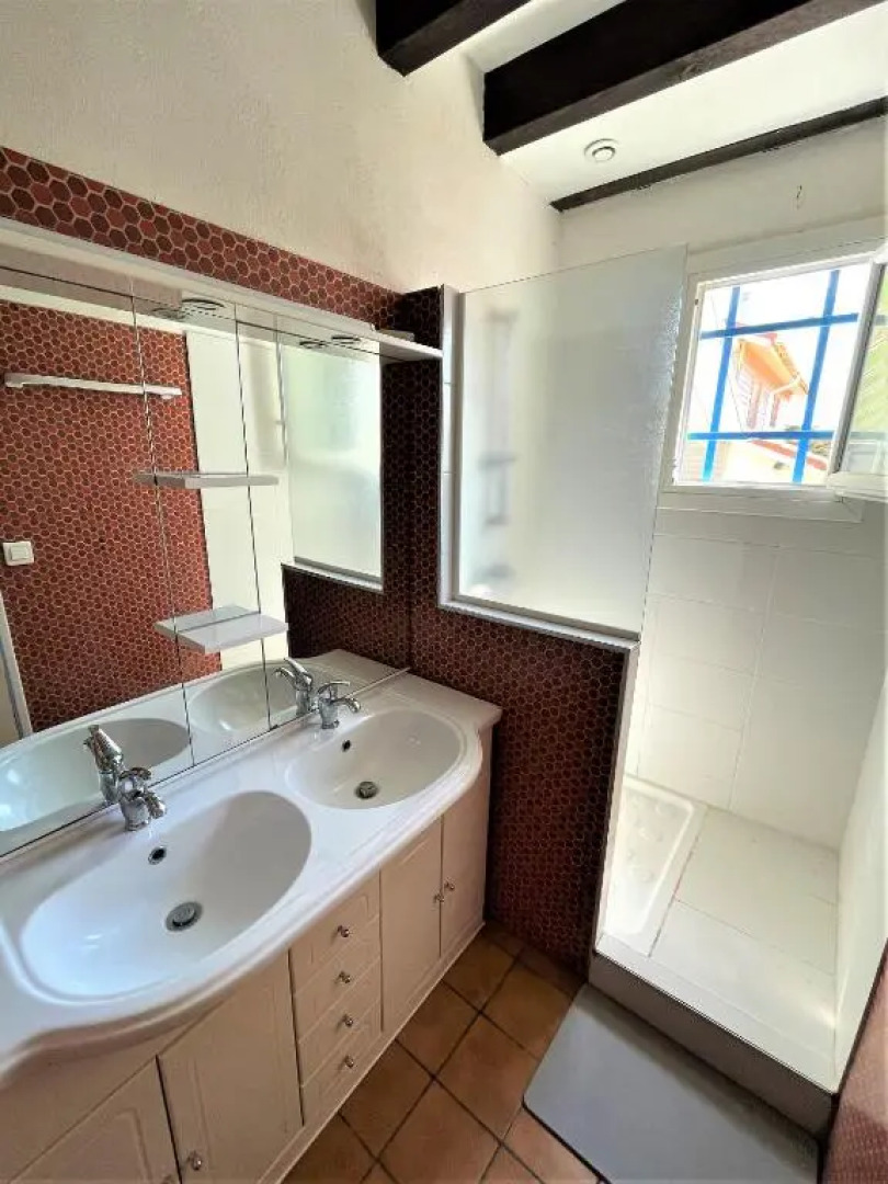 Réf 277 Seignosse LES BOURDAINES , à proximité immédiate de la plage, Villa patio classée 2 étoiles , 8 personnes