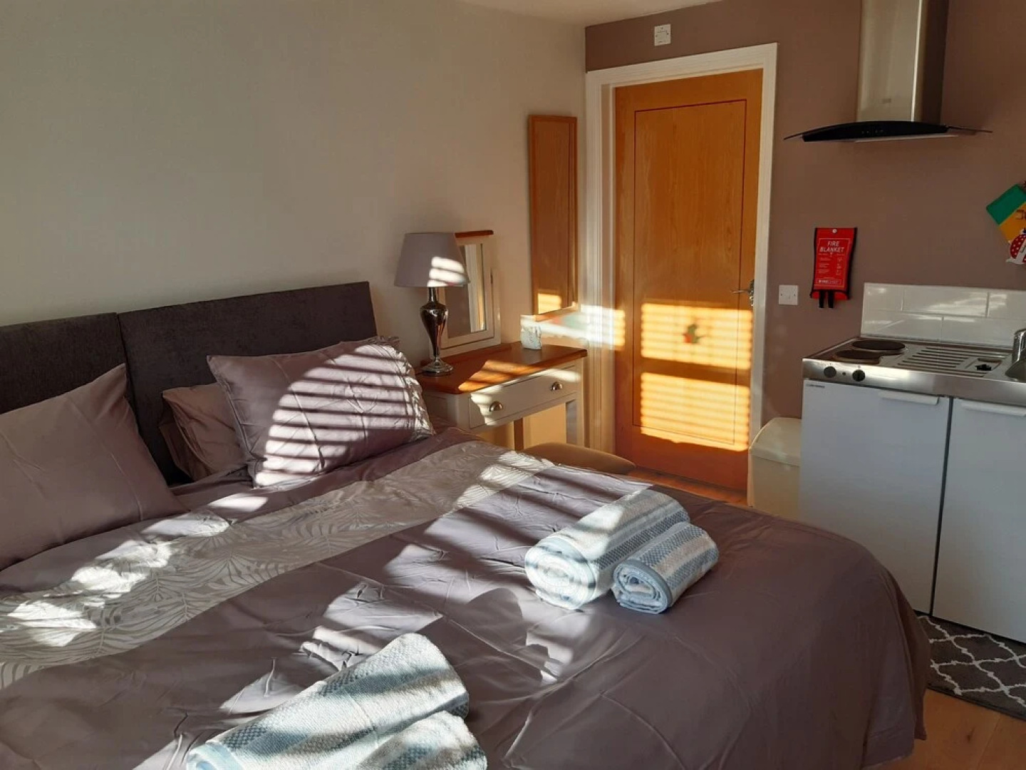 Oakdene.....perfect for Couple or Singles