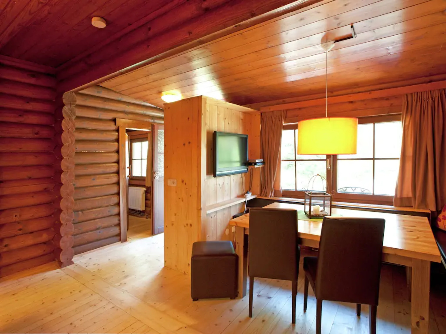 Spacious Chalet near Ski Slopes in Worgl