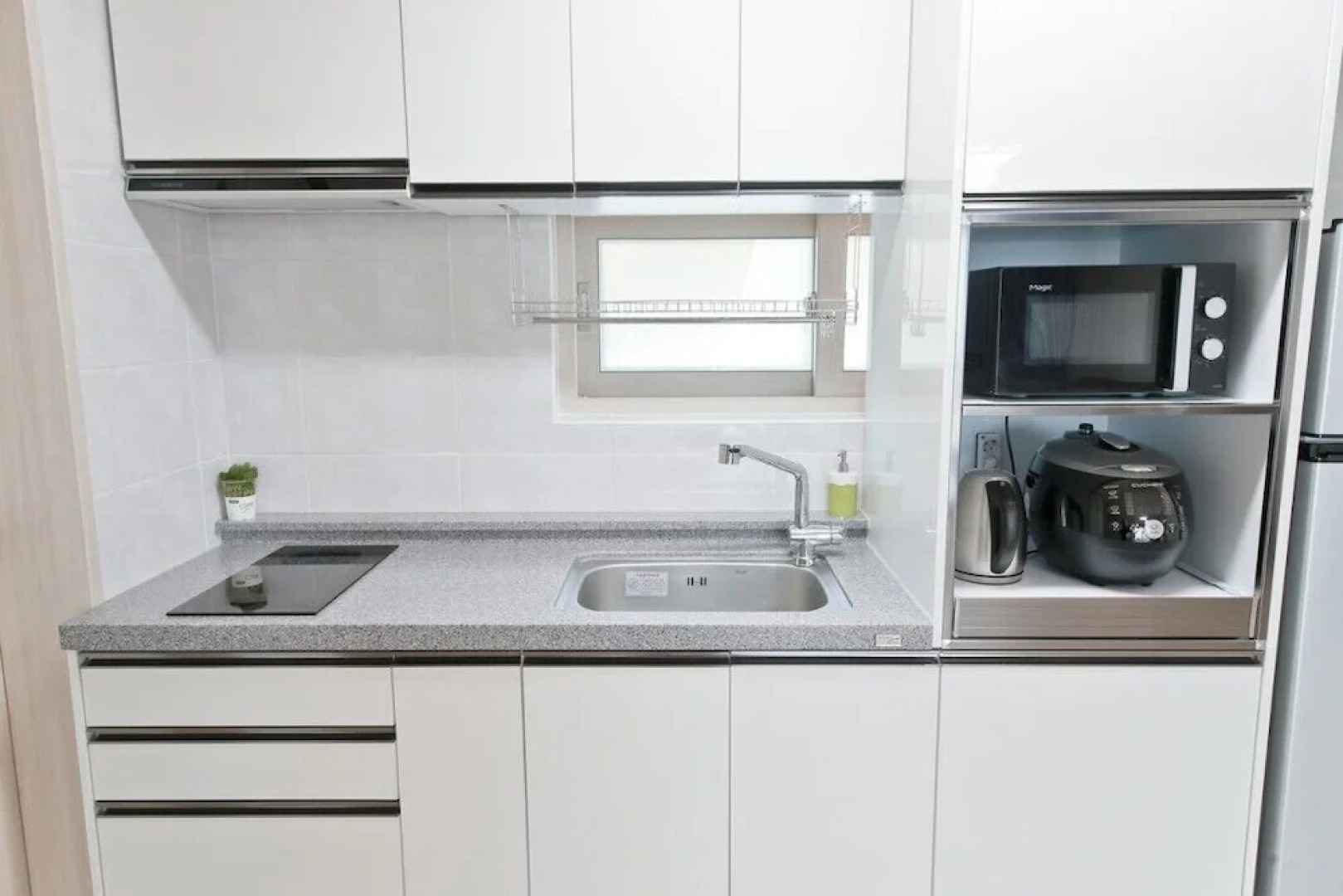 Changwon Gwaengibada Pension