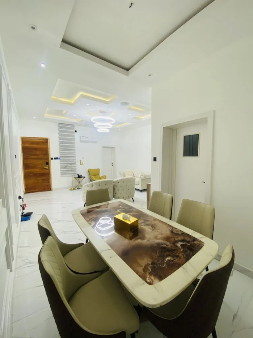 Infinity Luxury Apartment